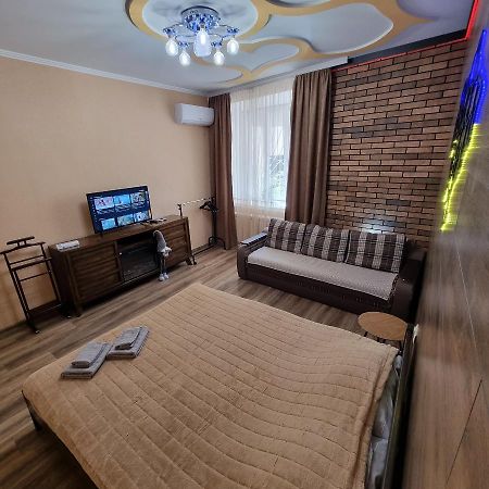 Petropavlivska Apartment Тиха Вуличка В Центрі Старого Міста Каменец-Подольский Экстерьер фото