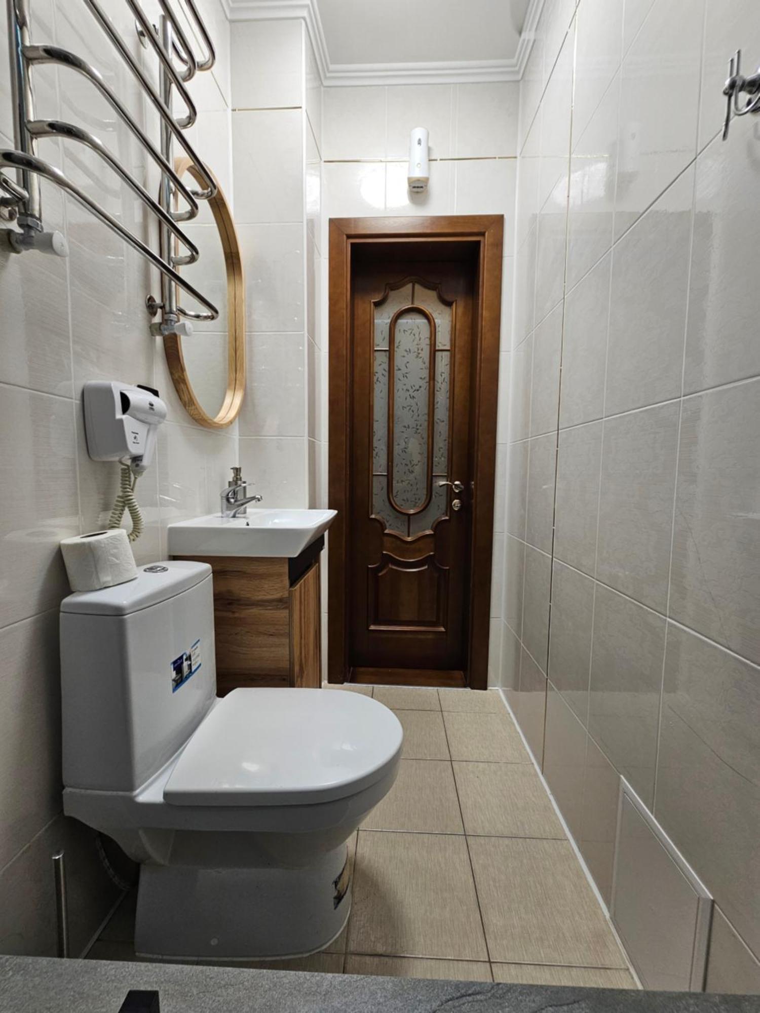 Petropavlivska Apartment Тиха Вуличка В Центрі Старого Міста Каменец-Подольский Экстерьер фото