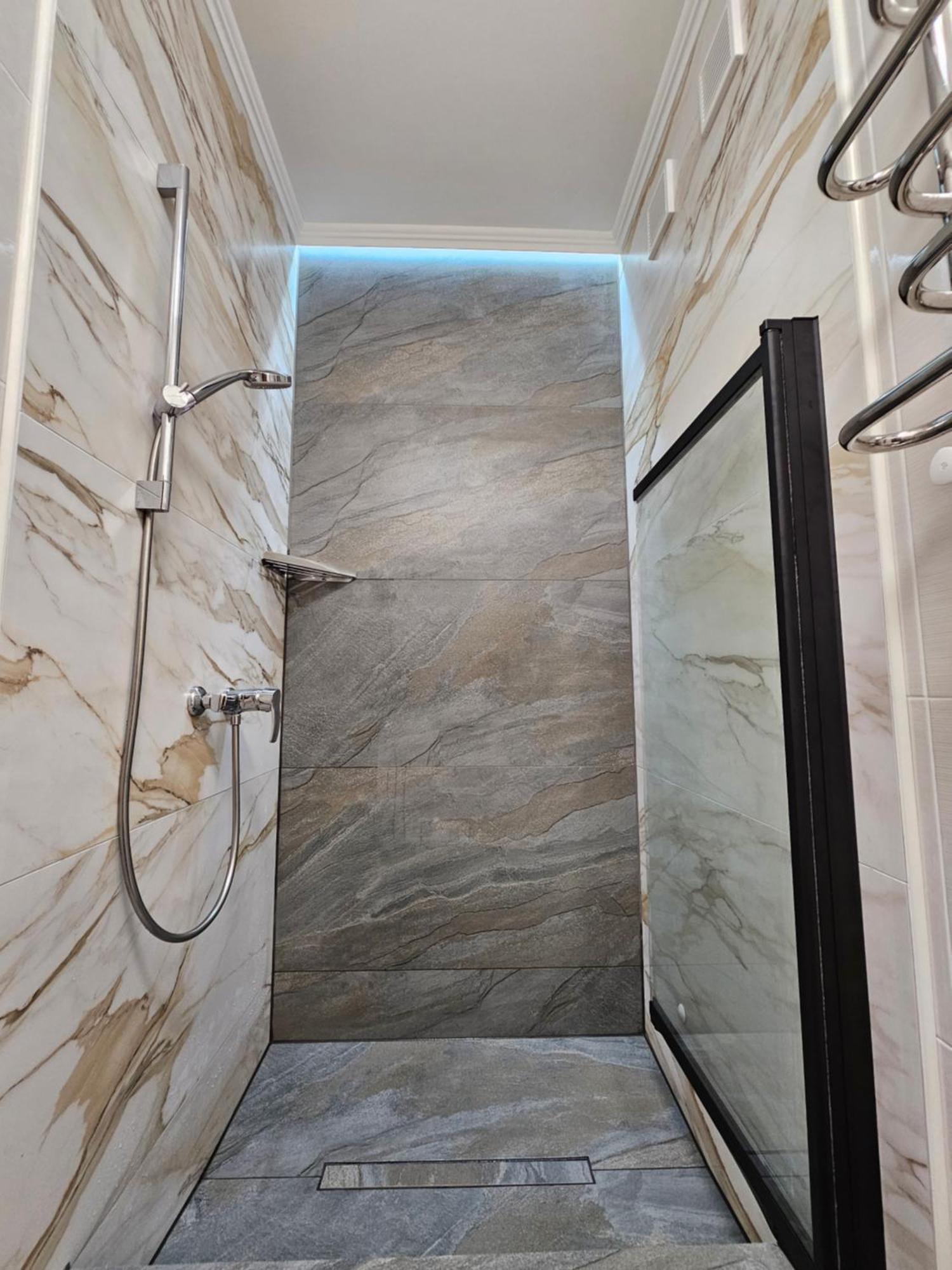 Petropavlivska Apartment Тиха Вуличка В Центрі Старого Міста Каменец-Подольский Экстерьер фото