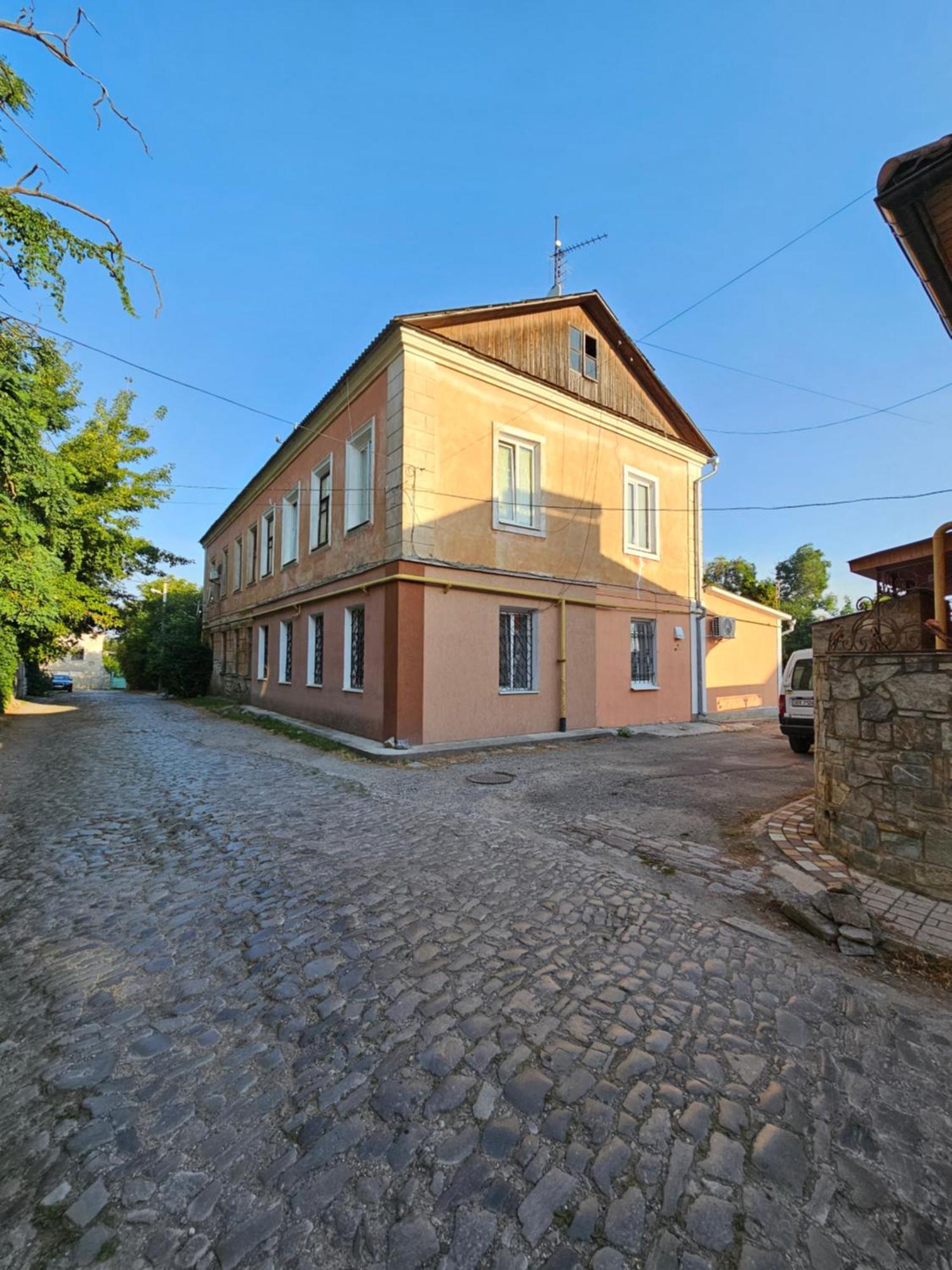 Petropavlivska Apartment Тиха Вуличка В Центрі Старого Міста Каменец-Подольский Экстерьер фото
